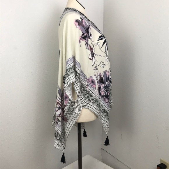 Open Front Sleeveless Kimono Women’s Size XXL Multicolor Floral Print Tassels. - Picture 2 of 12